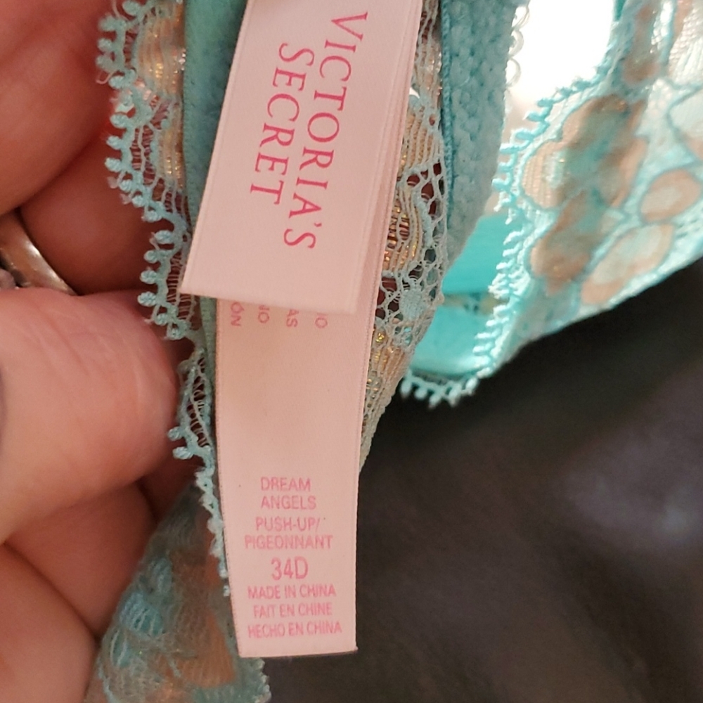 Bra - Picture 3 of 3